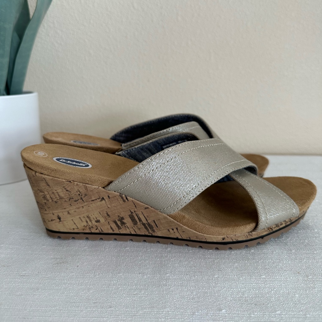 New Dr. Scholl’s Pewter Metalic Canvas Crisscross Cork Wedge Sandals Womans 10